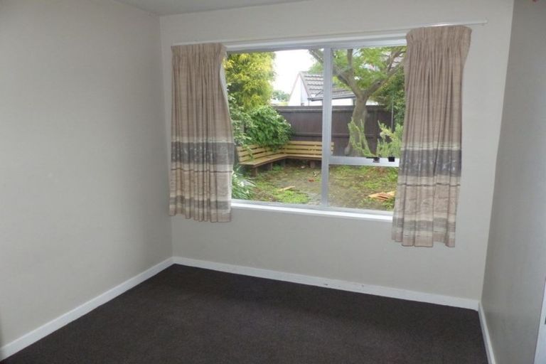 Photo of property in 3/39 Waimairi Road, Upper Riccarton, Christchurch, 8041