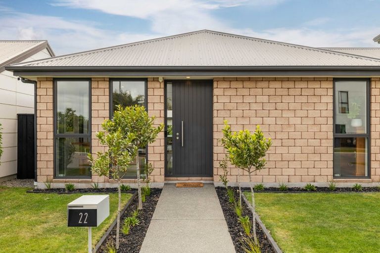 Photo of property in 22 George West Square West, Wigram, Christchurch, 8025