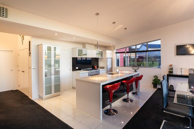 Photo of property in 6 Sunset Street, Bell Block, New Plymouth, 4312