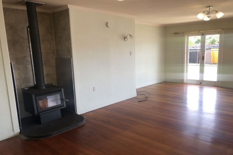 Photo of property in 22a Maire Street, Inglewood, 4330