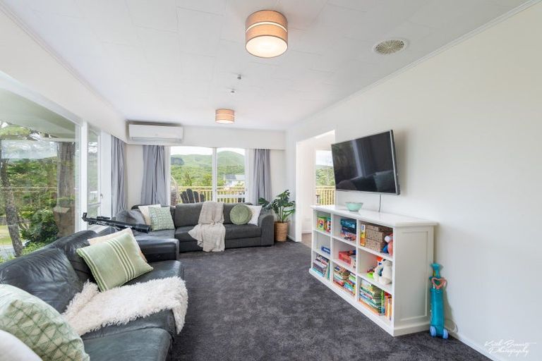 Photo of property in 19 Otira Grove, Kelson, Lower Hutt, 5010
