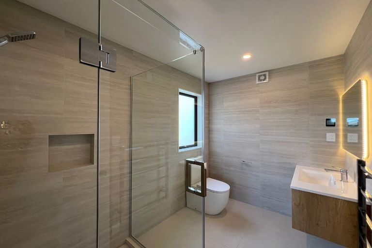 Photo of property in 6 Firth Road, Torbay, Auckland, 0630