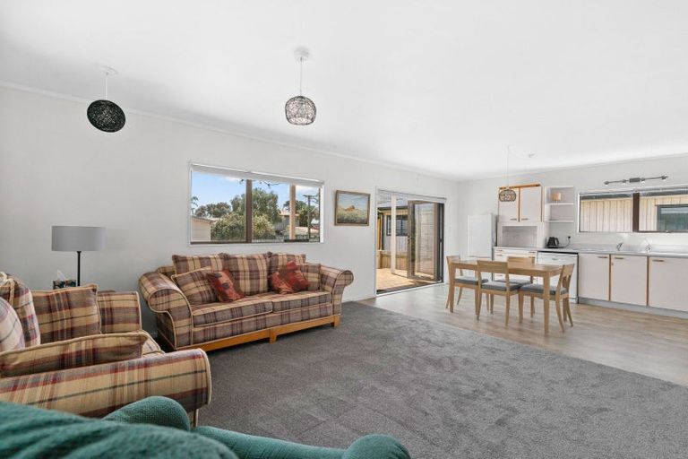 Photo of property in 894 Pataua South Road, Pataua South, Onerahi, 0192