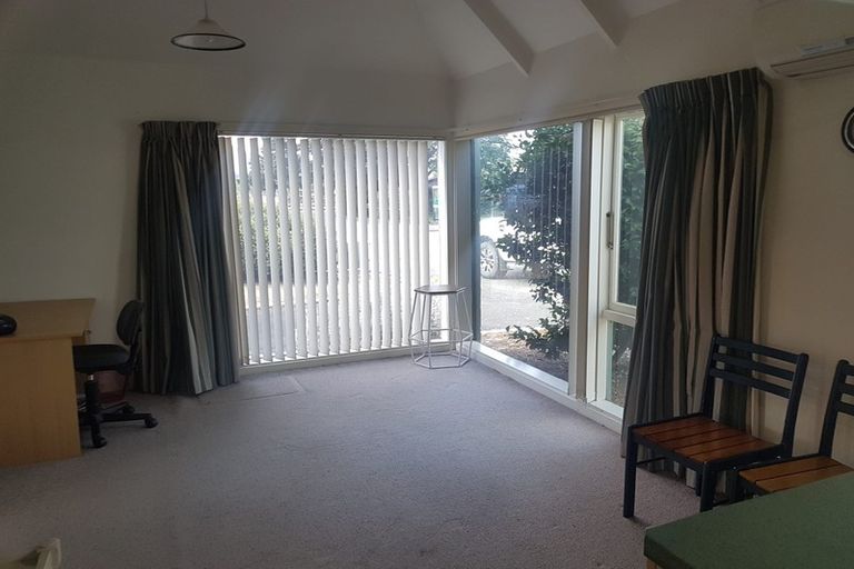 Photo of property in 1 Redwood Place, Oxford, 7430