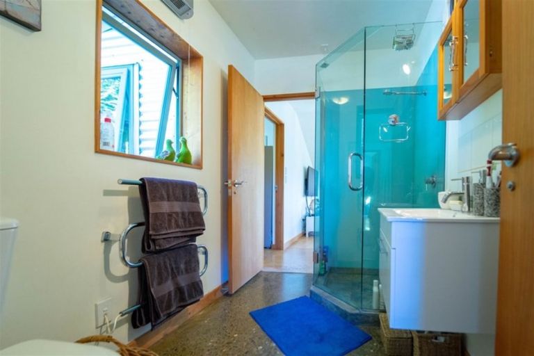 Photo of property in 185 Rose Road, Upper Moutere, 7175