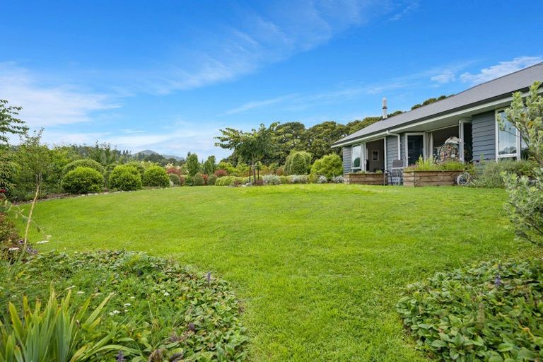 Photo of property in 26 Lacebark Drive, Kinloch, Taupo, 3377
