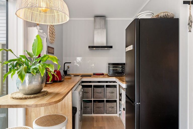 Photo of property in 225 Wheatstone Road, Wainui, Gisborne, 4073