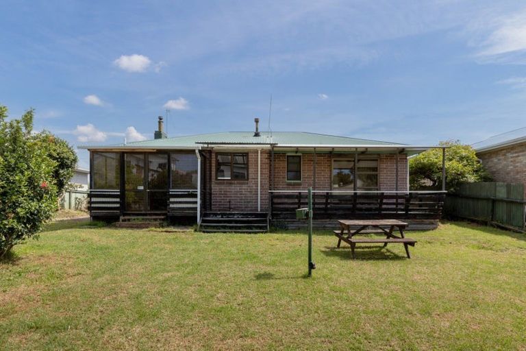 Photo of property in 19 Paterson Street, Mount Maunganui, 3116
