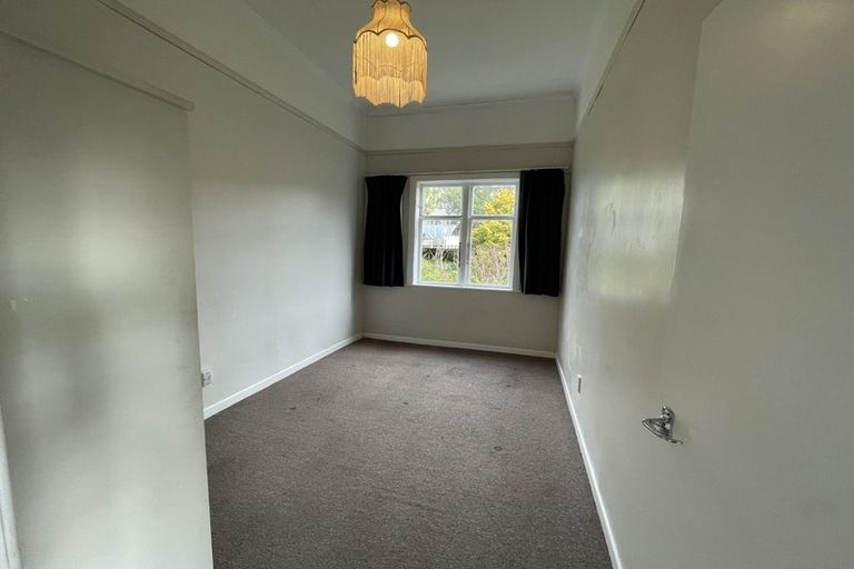 Photo of property in 28 Maarama Crescent, Aro Valley, Wellington, 6021