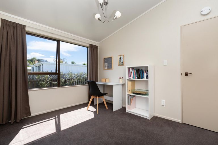 Photo of property in 1 Tyndall Grove, Matua, Tauranga, 3110