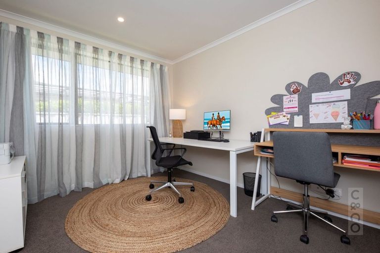 Photo of property in 12 Turpin Road, Riverhead, 0820