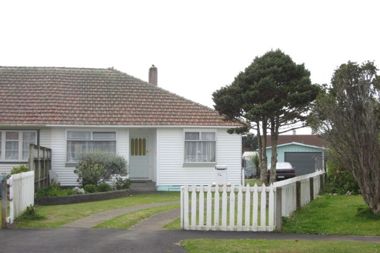 Photo of property in 14 Raleigh Street, Vogeltown, New Plymouth, 4310