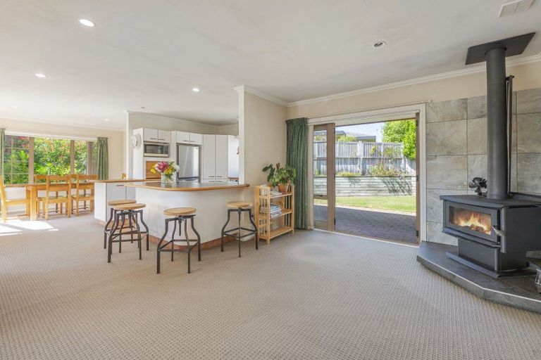 Photo of property in 18 Whetu Place, Nukuhau, Taupo, 3330
