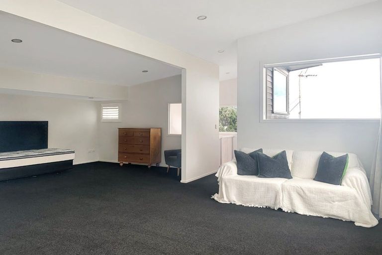 Photo of property in 10 Makorori Beach Road, Makorori, Gisborne, 4073