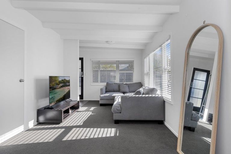 Photo of property in 9 Karaka Road, Otumoetai, Tauranga, 3110