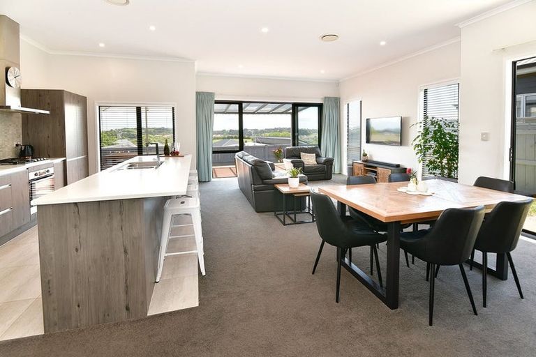 Photo of property in 47 Barcliff Terrace, Gulf Harbour, Whangaparaoa, 0930