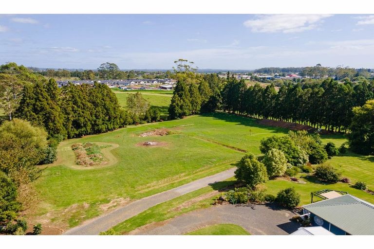 Photo of property in 74b Riddell Road, Kerikeri, 0230