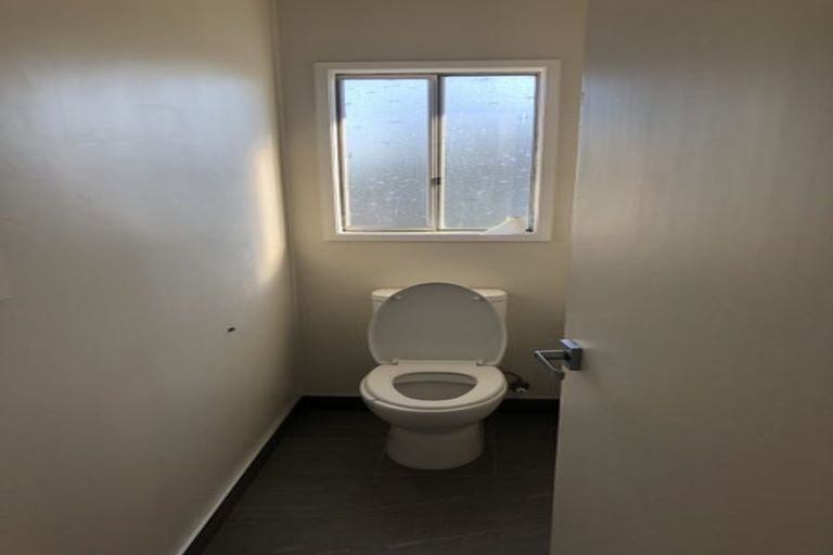 Photo of property in 35 Magnolia Avenue, Opaheke, Papakura, 2113