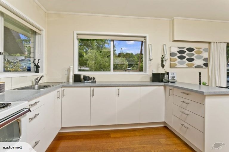 Photo of property in 1/8 Northwick Place, Hillcrest, Auckland, 0627