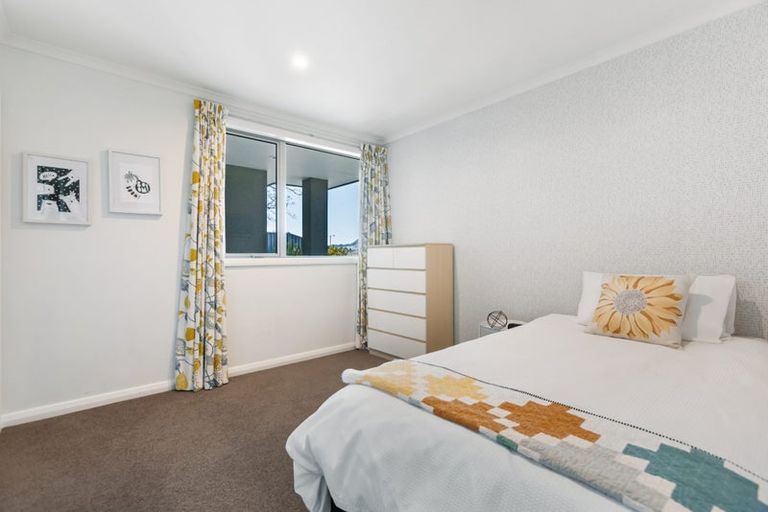 Photo of property in 20 Perriam Place, Mount Pisa, Cromwell, 9383