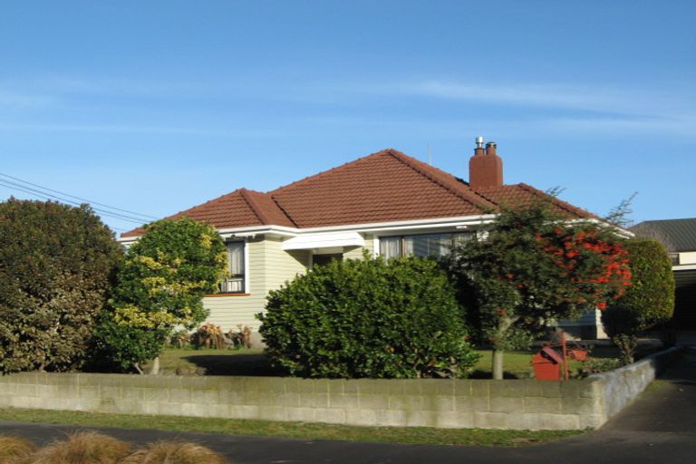 Photo of property in 1/74 Sinclair Street, New Brighton, Christchurch, 8083