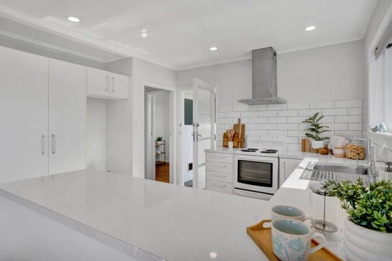 Photo of property in 1141 Devon Road, Bell Block, New Plymouth, 4373