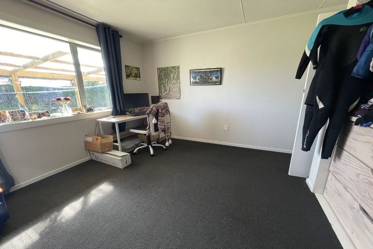 Photo of property in 23 Ottrey Street, Clifton, Invercargill, 9812