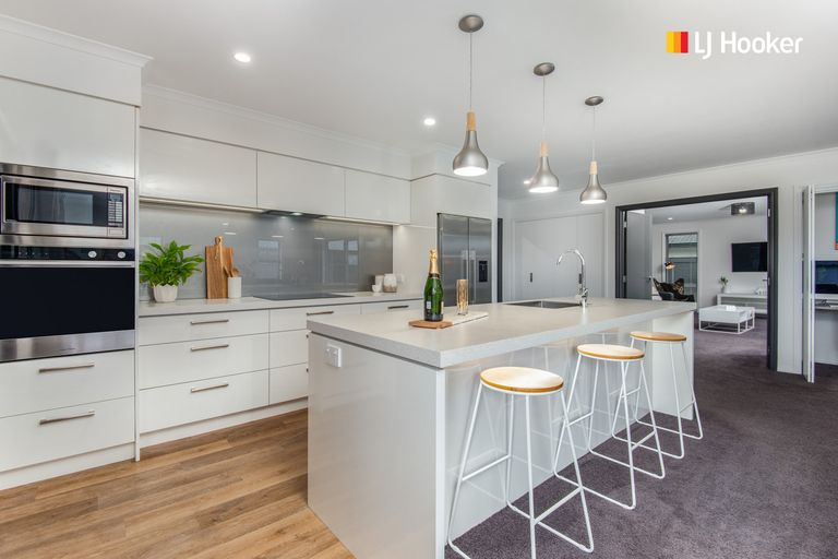 Photo of property in 8 Kinloch Place, Mosgiel, 9024