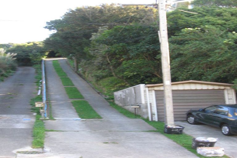 Photo of property in 30 View Road, Titahi Bay, Porirua, 5022