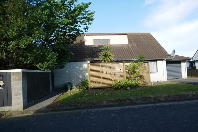 Photo of property in 10 Charisma Court, Kelvin Grove, Palmerston North, 4414