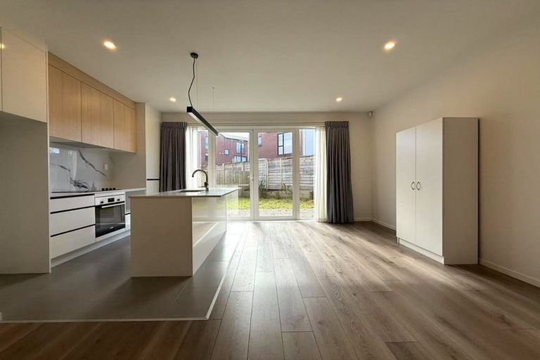 Photo of property in 30 Whautapu Court, Avondale, 1026