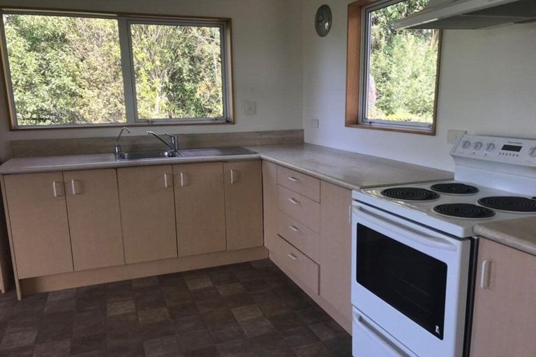 Photo of property in 18 Clifton Road, Clifton, Takaka, 7183