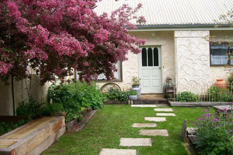 Photo of property in 7189 Wedderburn-becks Road, Wedderburn, Ranfurly, 9395