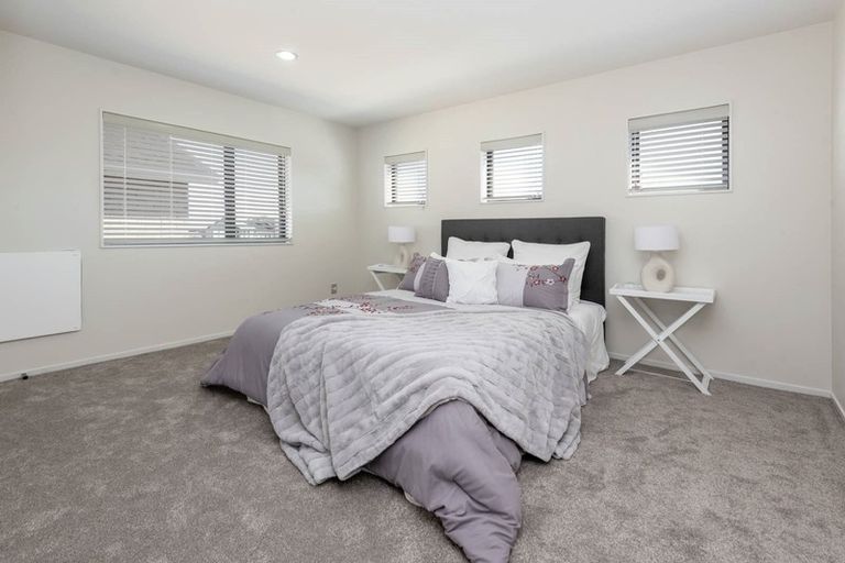 Photo of property in 386 Ormiston Road, Flat Bush, Auckland, 2019