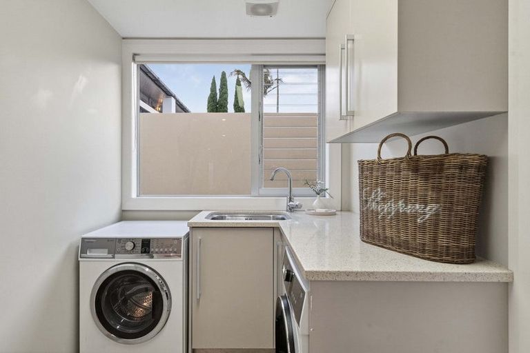 Photo of property in 1/14 First Avenue, Avenues, Whangarei, 0110