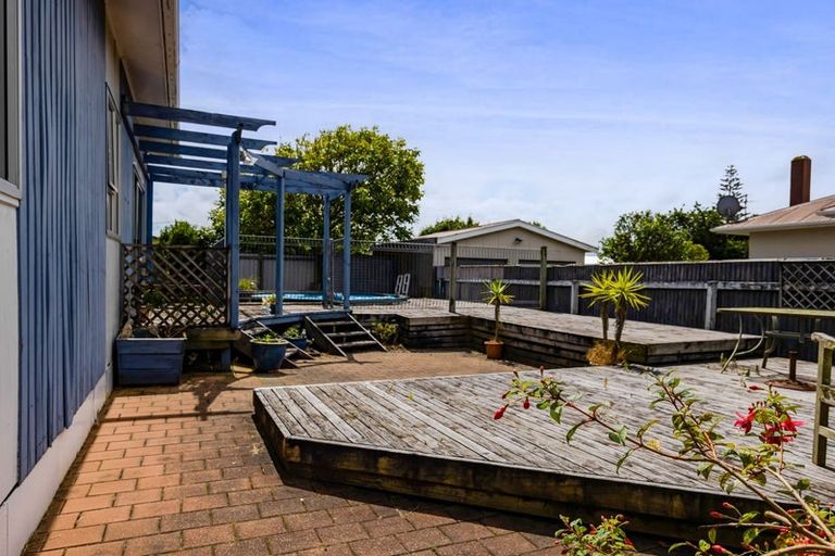 Photo of property in 137 Waihi Road, Hawera, 4610