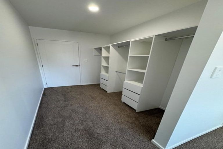 Photo of property in 73b Arimu Road, Papakura, 2110