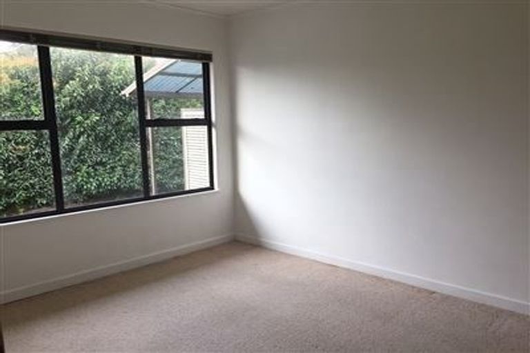 Photo of property in 1 Derwent Street, Morningside, Auckland, 1022