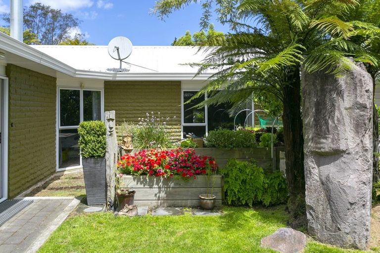 Photo of property in 2/40 Hinekura Avenue, Taupo, 3330