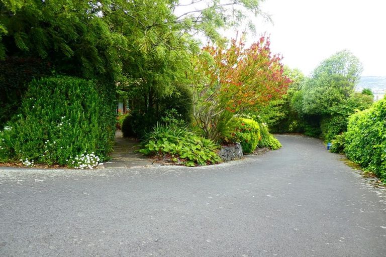 Photo of property in 32 Shandon Road, Vauxhall, Dunedin, 9013