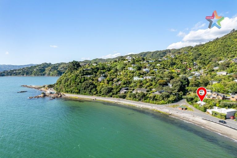 Photo of property in 307a Marine Dr York Bay, York Bay, Lower Hutt, 5013