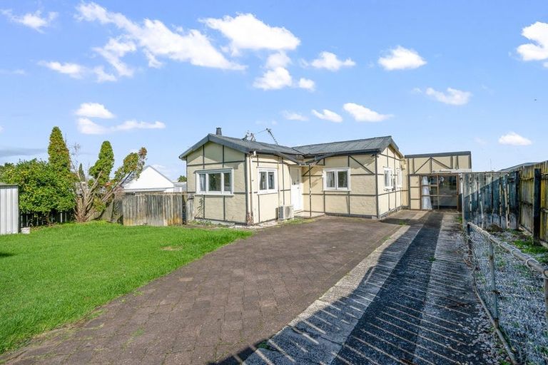 Photo of property in 1/19 Takanini Road, Takanini, 2112