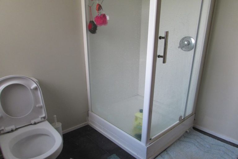 Photo of property in 19 Speargrass Grove, Timberlea, Upper Hutt, 5018