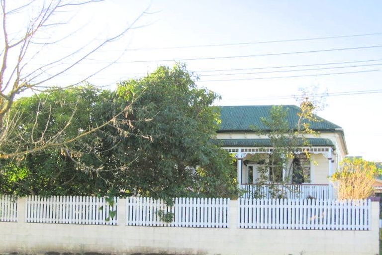 Photo of property in 6a Johnson Street, Dinsdale, Hamilton, 3204