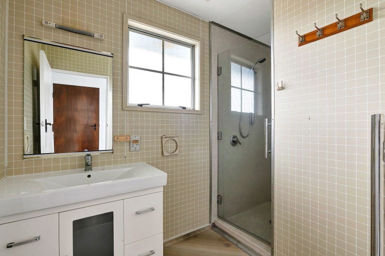 Photo of property in 7 Rennell Street, Frankleigh Park, New Plymouth, 4310