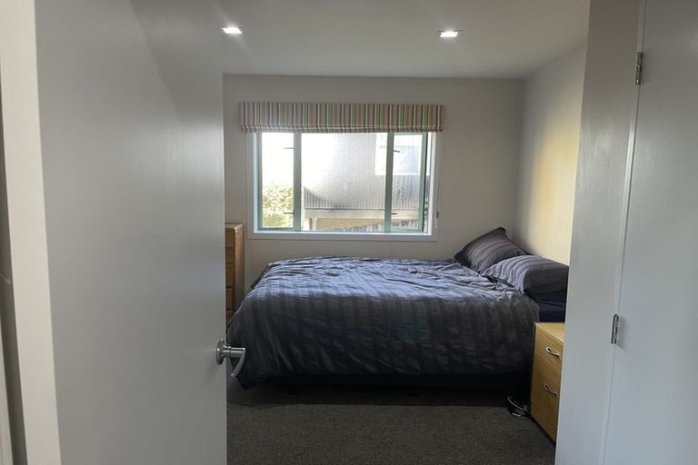 Photo of property in 4a Richards Avenue, Forrest Hill, Auckland, 0620