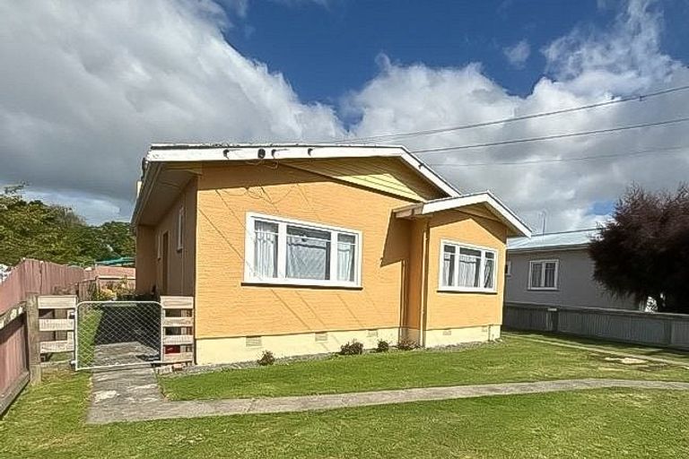 Photo of property in 23 Field Street, Aramoho, Whanganui, 4500