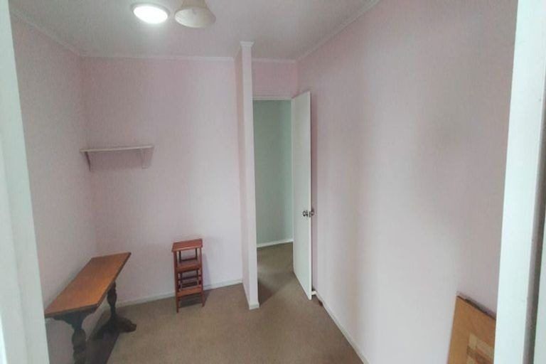 Photo of property in 43 Barnhill Crescent, Pahurehure, Papakura, 2113