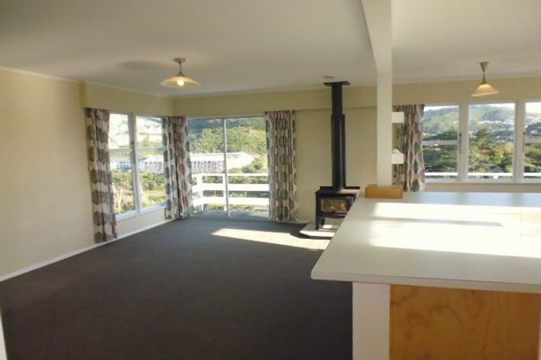 Photo of property in 84 Tarawera Road, Johnsonville, Wellington, 6037