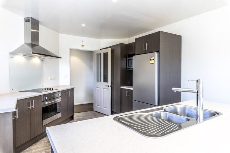 Photo of property in 6 Punga Lane, Parklands, Christchurch, 8083